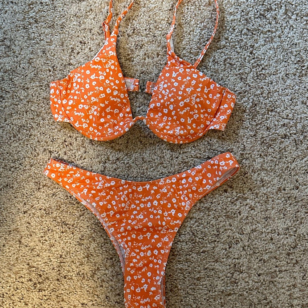 Women’s Small Orange Floral Bikini Set